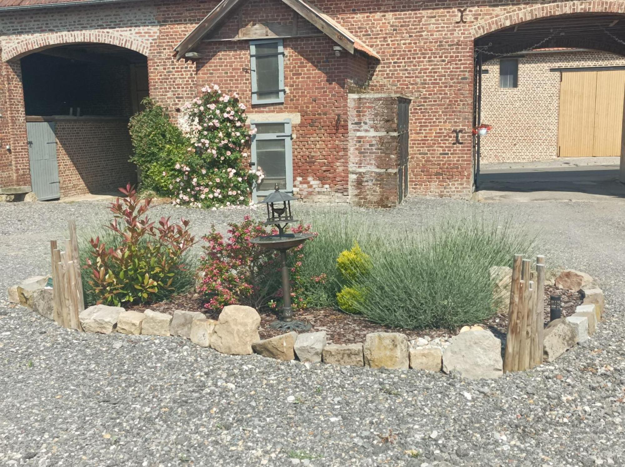 Les Muches Bed & Breakfast Bouzincourt Exterior photo