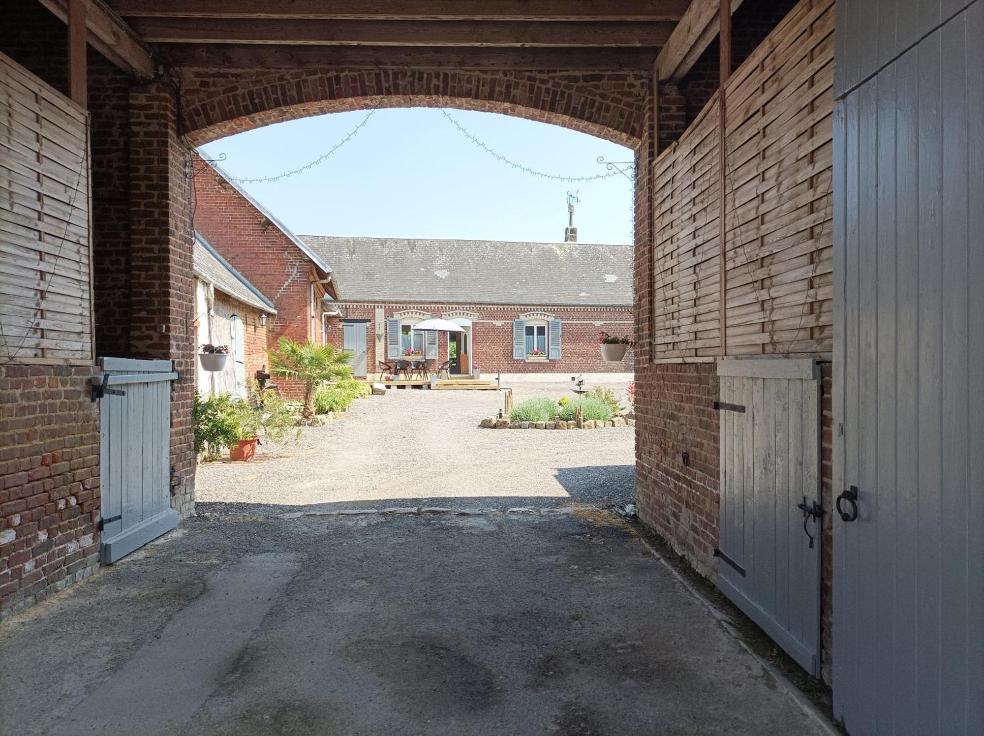 Les Muches Bed & Breakfast Bouzincourt Exterior photo